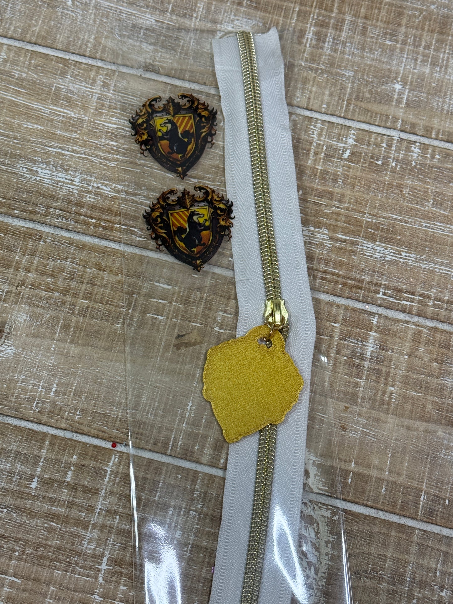 Assorted Zippers with Pulls
