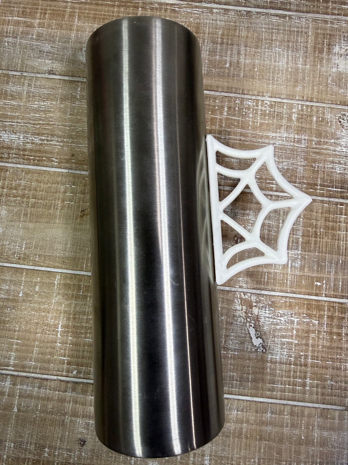 Spiderweb Handle