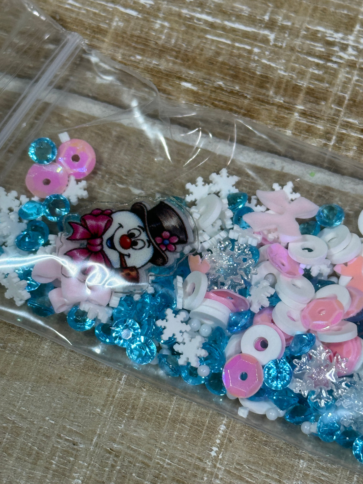 Snowglobe Handle Mixes